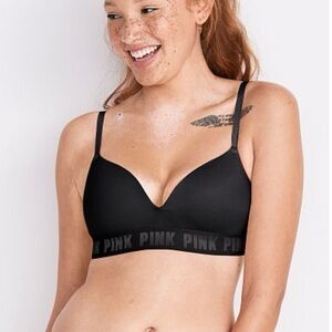 Victorias Secret PINK Wear Everywhere Wireless Lightly Lined bra 34D